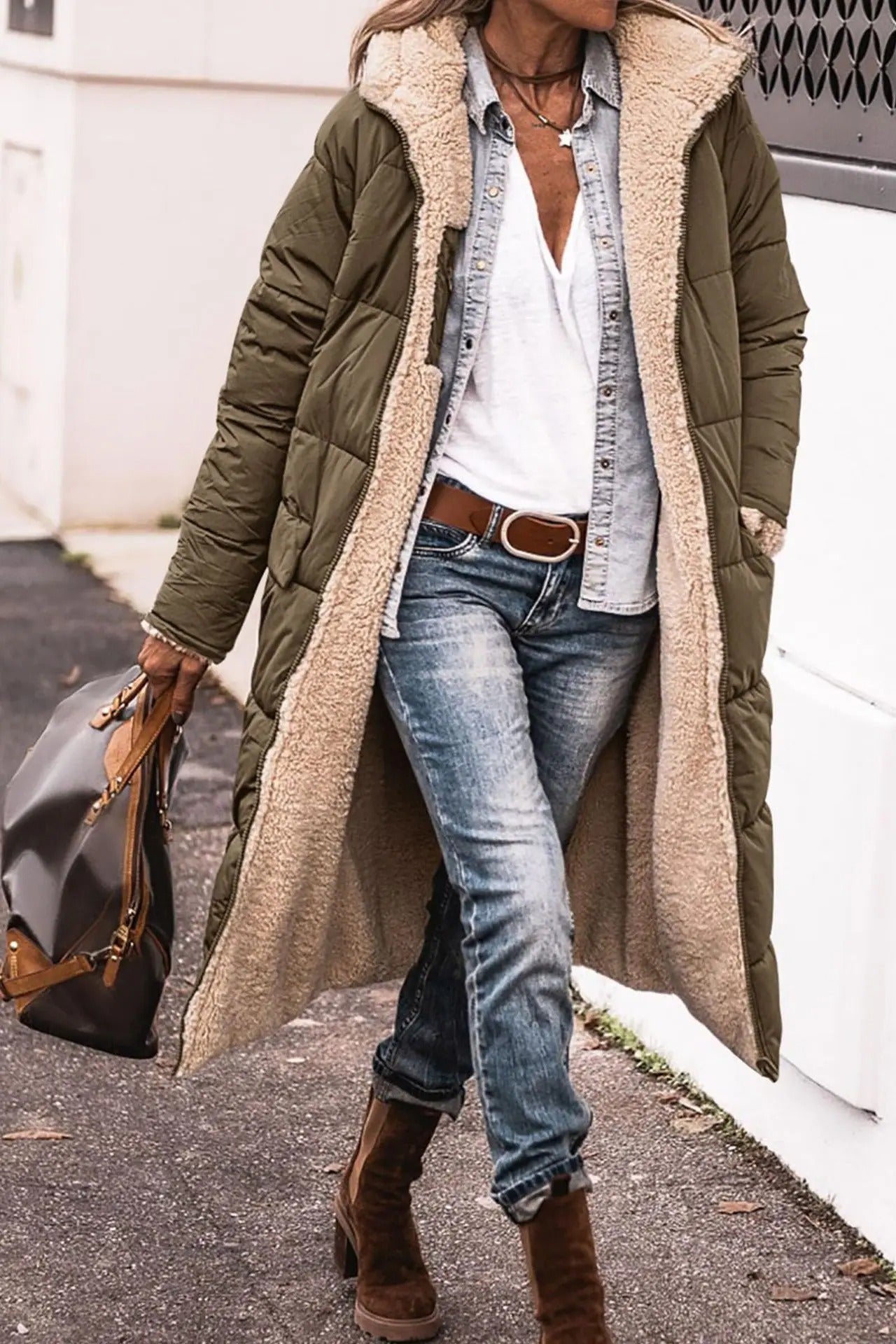 Women's long quilted coat with hood, fleece-lined insulated winter outerwear in classic style