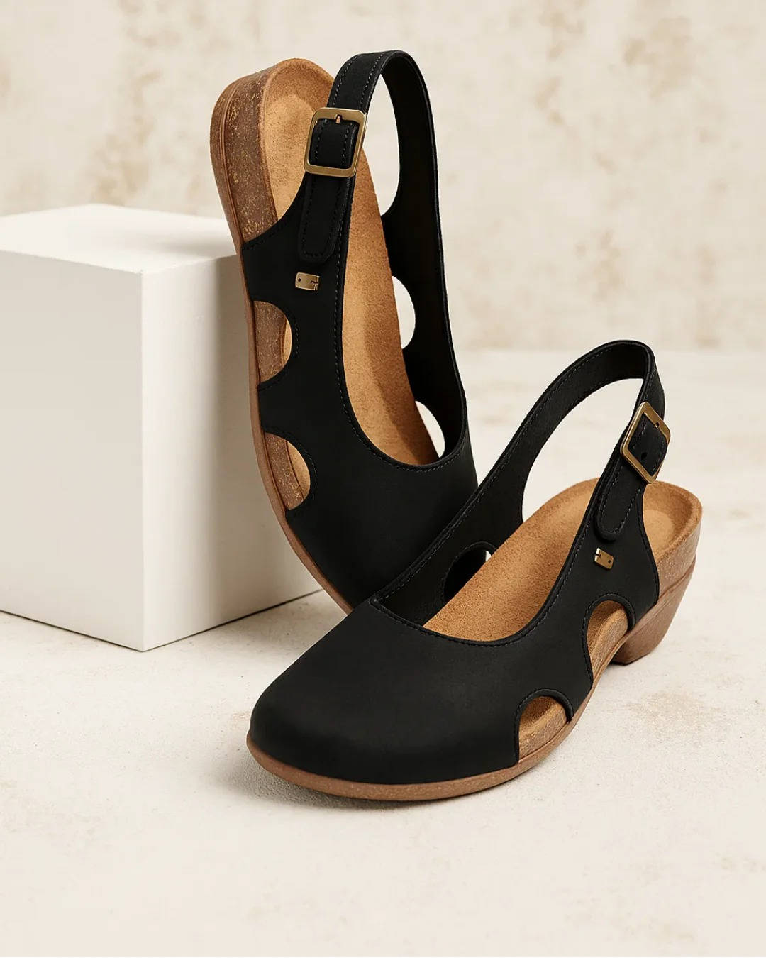 Women's breathable leather summer flats with cork insole, lightweight slip-on design for all-day comfort
