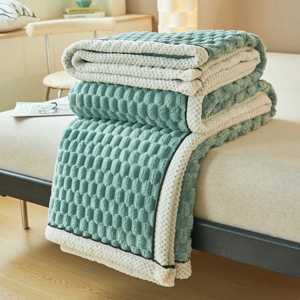 Textured fleece throw blanket geometric pattern ultra-soft sherpa modern home decor luxurious warmth