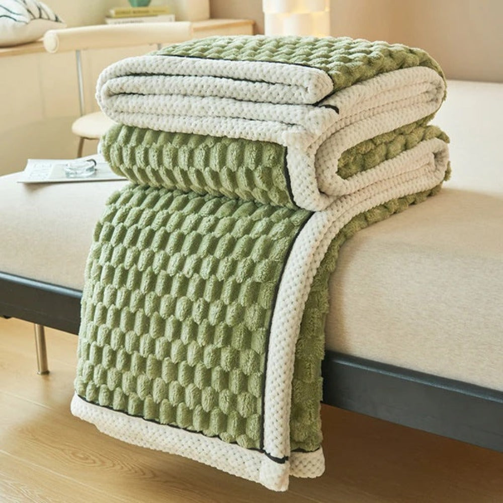 Textured fleece throw blanket geometric pattern sherpa ultra-soft modern home decor luxurious warmth