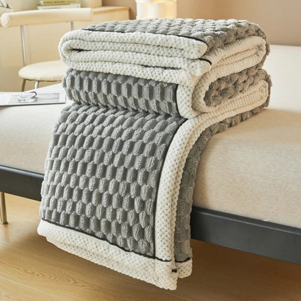 Textured fleece throw blanket geometric pattern sherpa ultra-soft modern home decor warmth