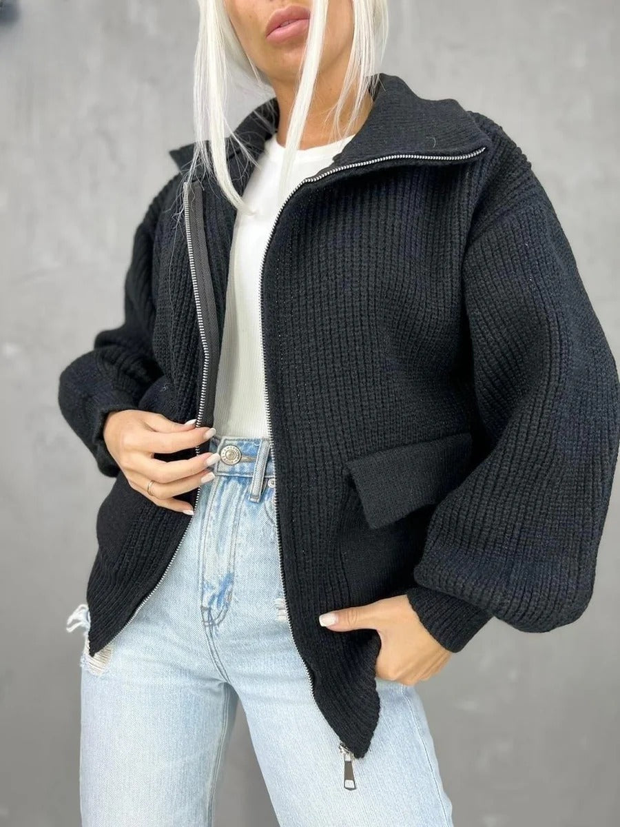 Women's relaxed-fit ribbed knit jacket with zipper closure and pockets, casual everyday style