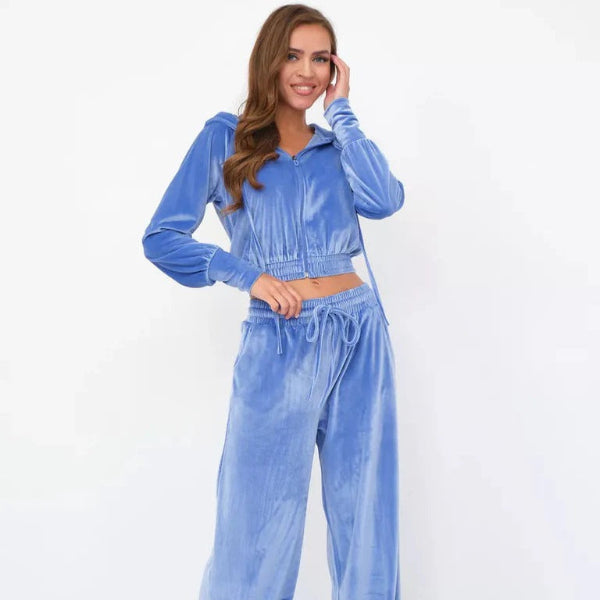 Women's soft fleece loungewear set with drawstring hoodie and wide-leg pants, cozy relaxed fit