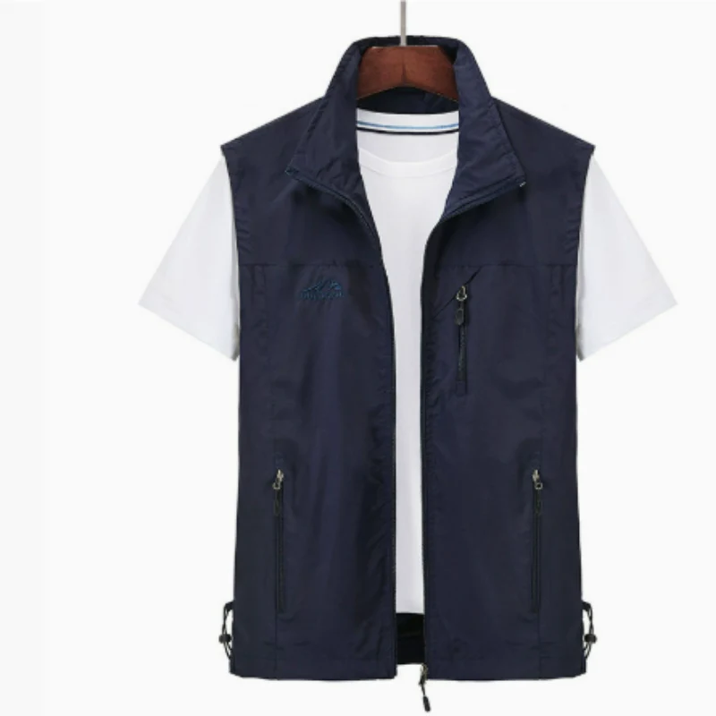 Men's regular fit utility vest high collar zipper multiple pockets urban outdoor style