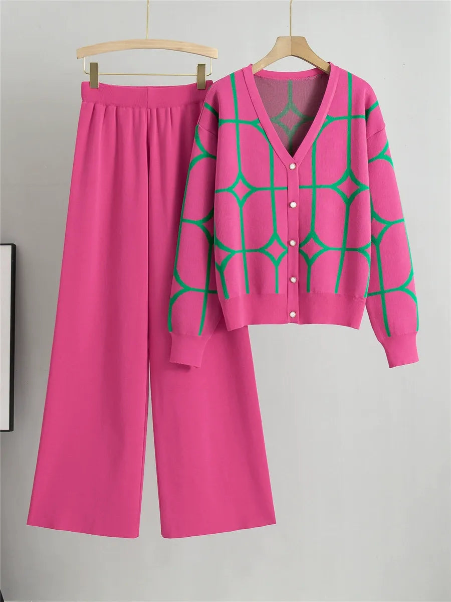 Women's knitted cropped V-neck cardigan set with geometric pattern relaxed fit cozy two-piece