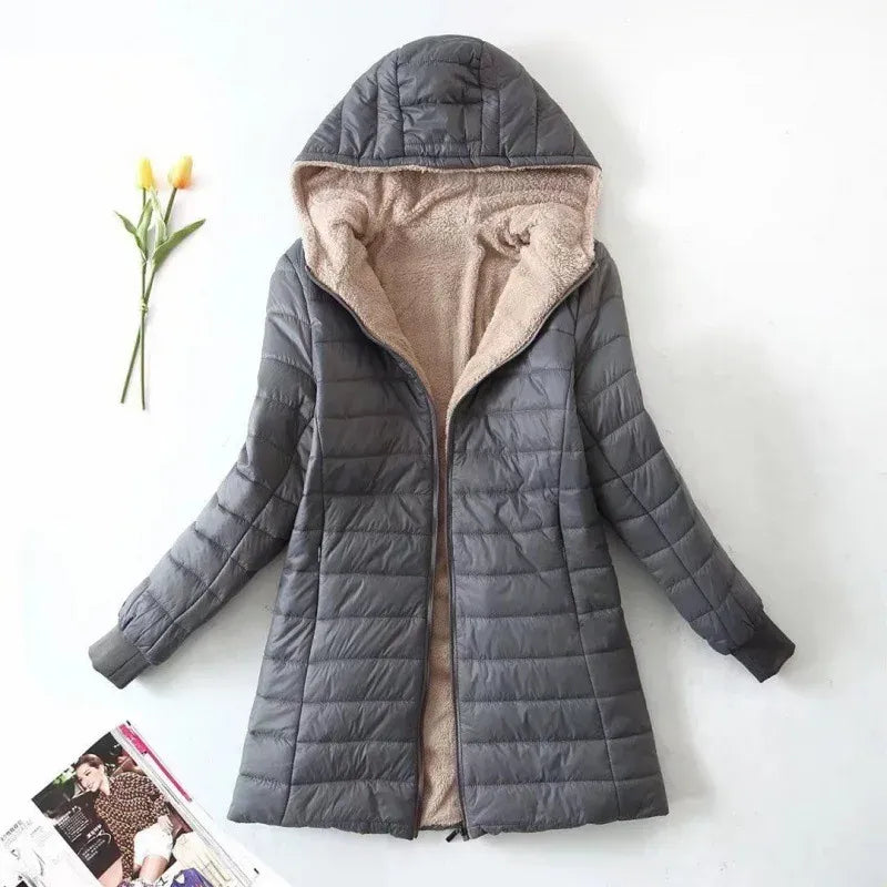 Women's quilted hooded jacket fleece-lined water-resistant warm outerwear transitional style