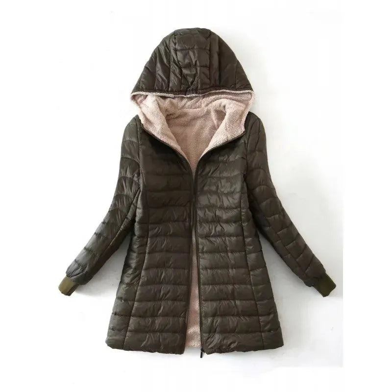 Women's quilted hooded jacket fleece-lined water resistant warm outerwear transitional style