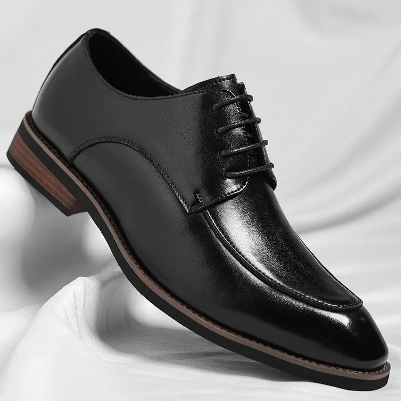 Men's classic leather Oxford shoes almond toe lace-up polished finish all-day comfort dress shoes