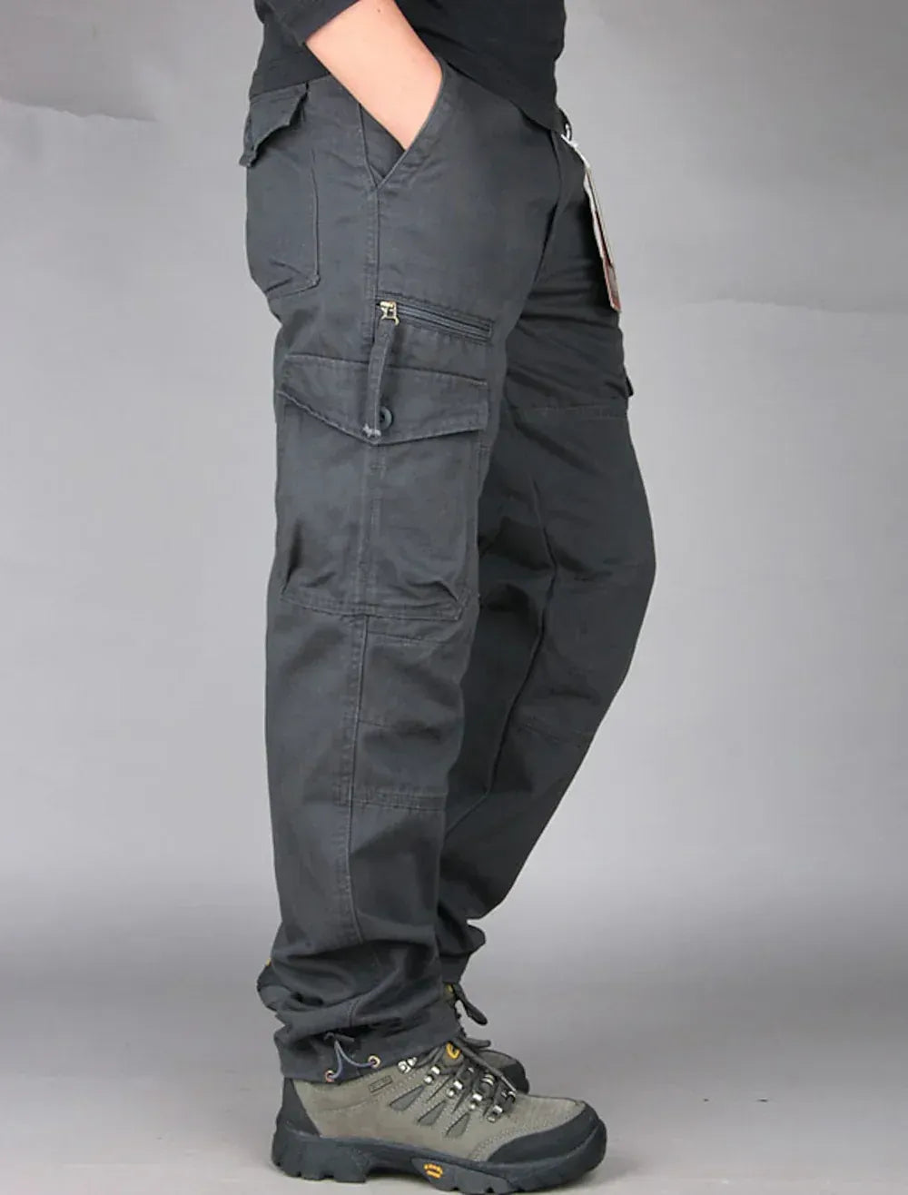 Men's relaxed fit cargo trousers breathable cotton adjustable ankles urban streetwear style