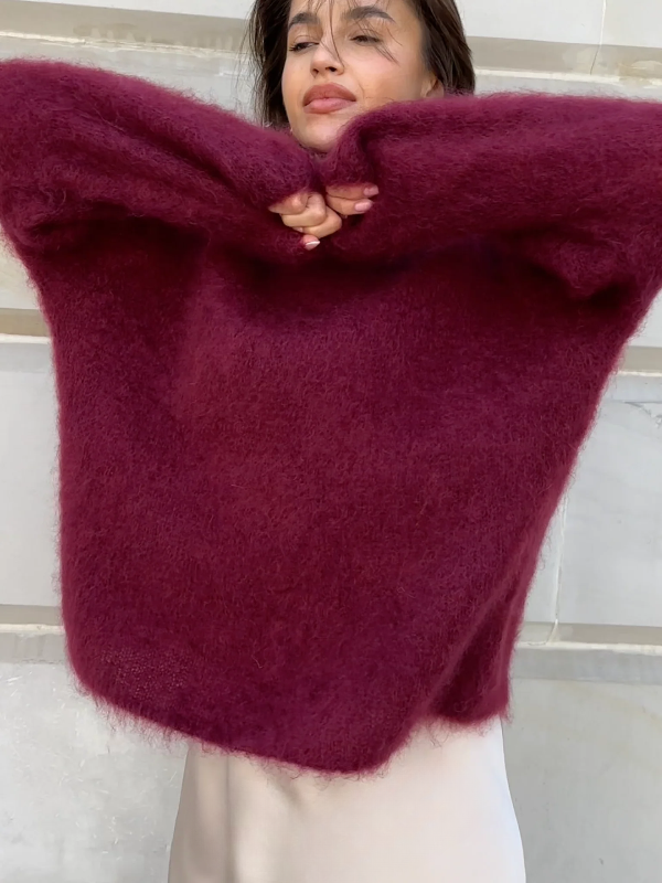 Women's oversized fuzzy knit pullover sweater in cozy relaxed fit for warm layered fall styling