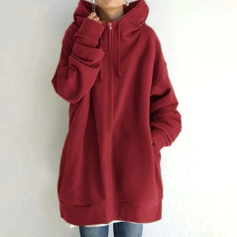 Women's oversized fleece-lined zip-up hoodie streetwear style cozy urban warmth casual layering