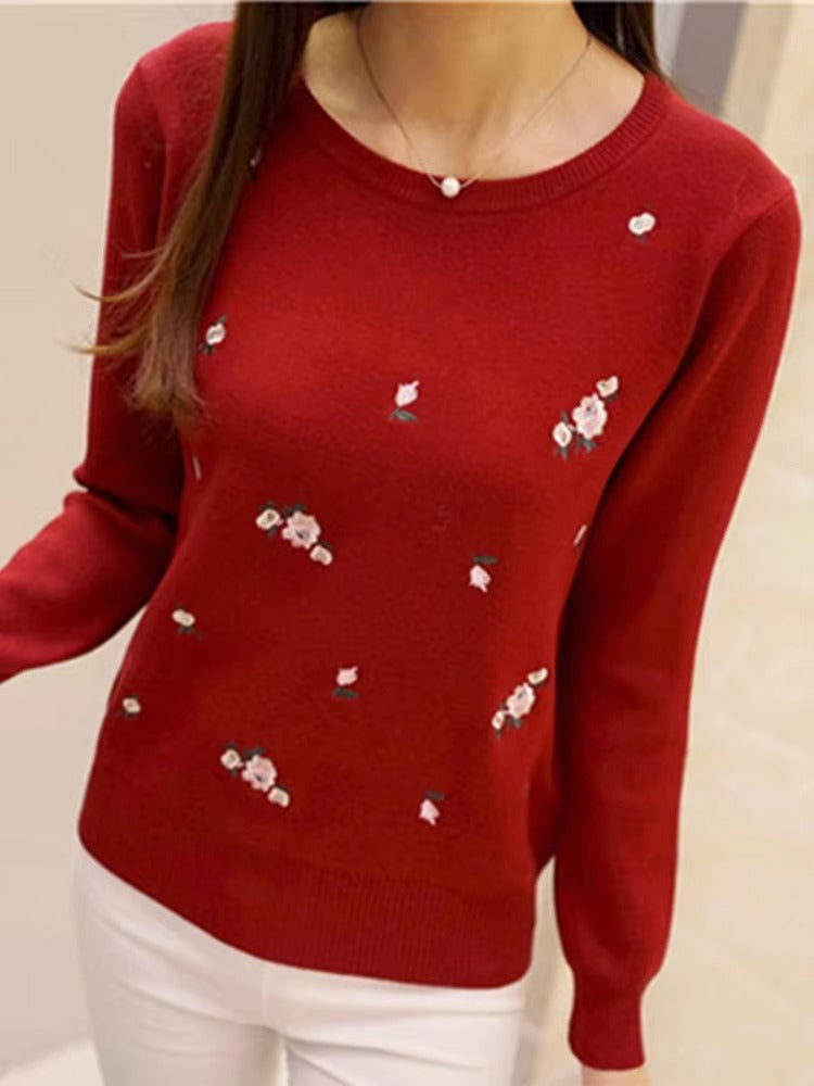 Women's wool blend knitted sweater regular fit with embroidered floral design in cozy style