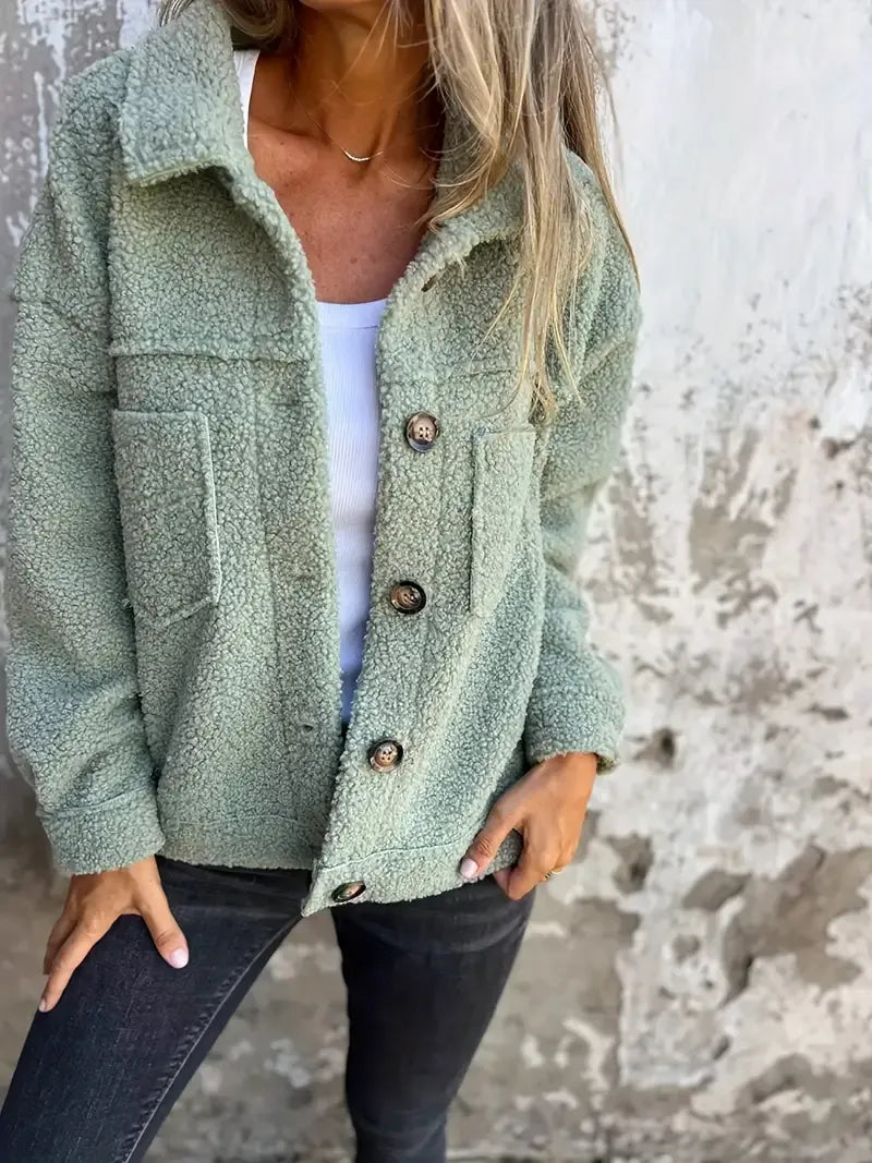 Women's oversized teddy texture jacket in cozy relaxed fit with button closure, casual chic style
