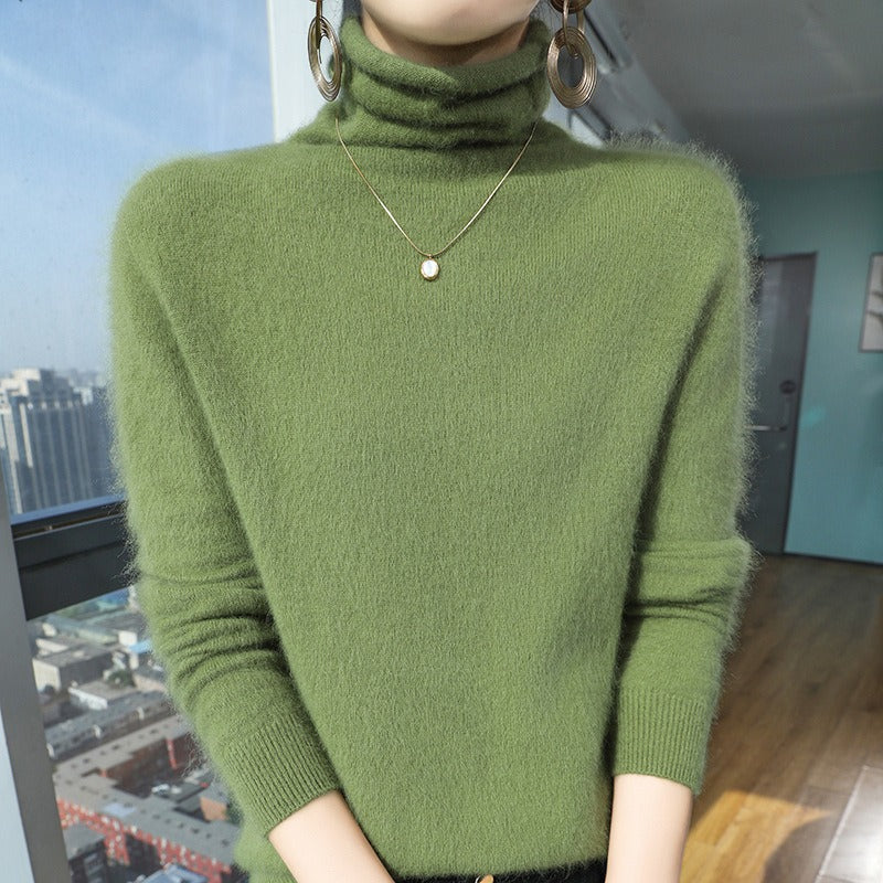 Women's wool blend turtleneck sweater, relaxed fit, plush pile collar for cozy autumn warmth