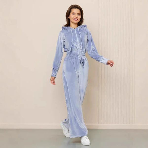 Women's soft fleece loungewear set cozy relaxed fit drawstring hoodie and wide-leg pants