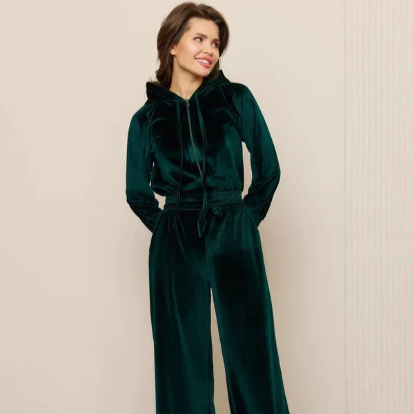Women's soft fleece loungewear set with drawstring hoodie and wide-leg pants, cozy relaxed fit