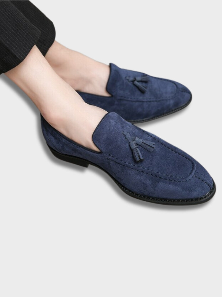 Men's slip-on loafers Italian-inspired silhouette clean lines formal smart-casual laceless design