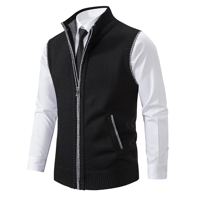 Men's knitted sleeveless vest with front zipper, ribbed hem, two side pockets, casual layering style