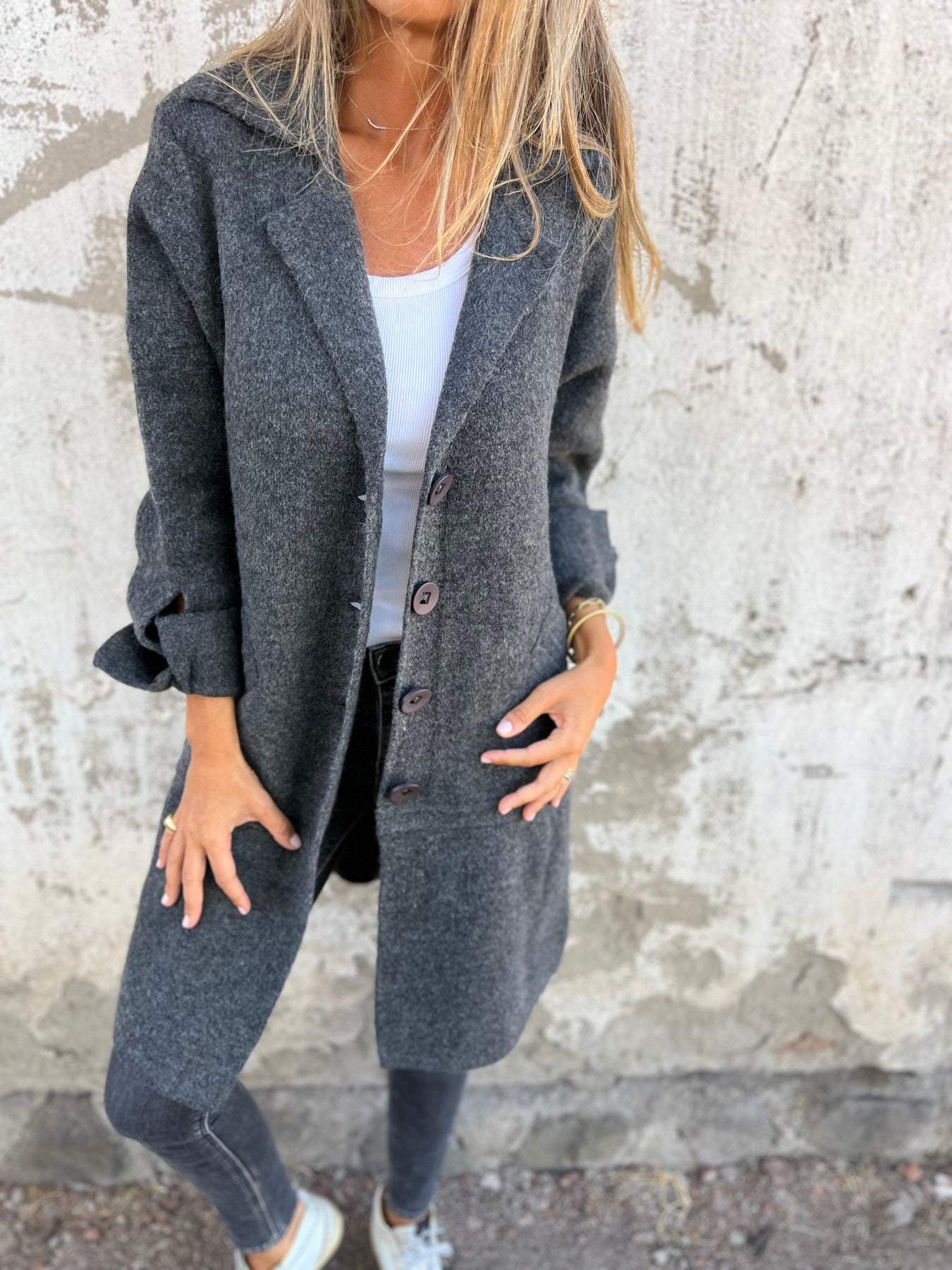 Women's relaxed-fit long coat with lapel collar, timeless elegant outerwear in black pink brown green