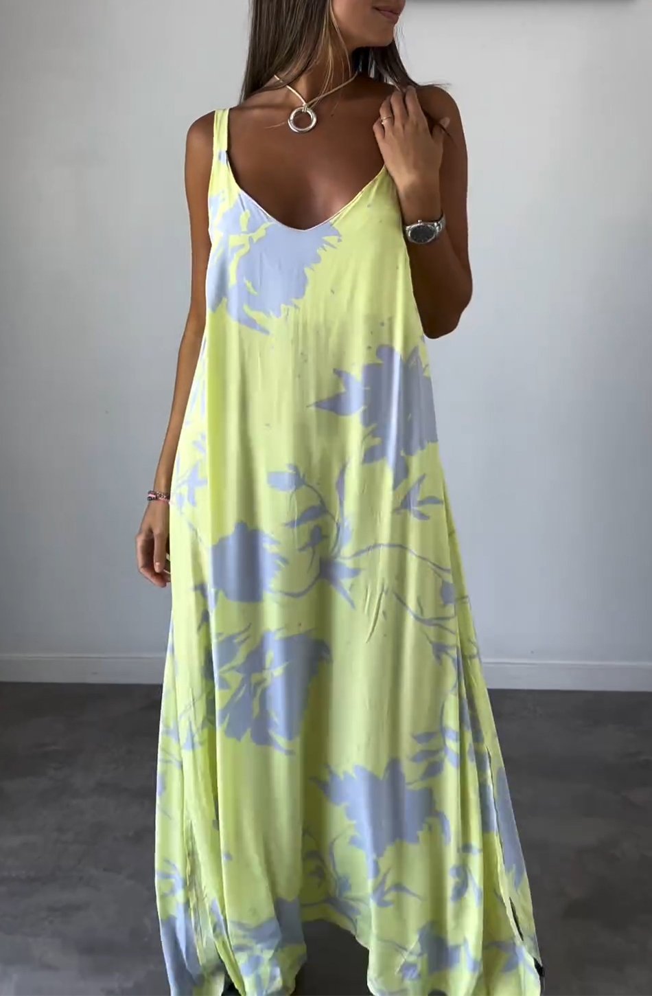 Women's printed Lilith dress lightweight flowy silhouette with timeless elegant pattern for summer