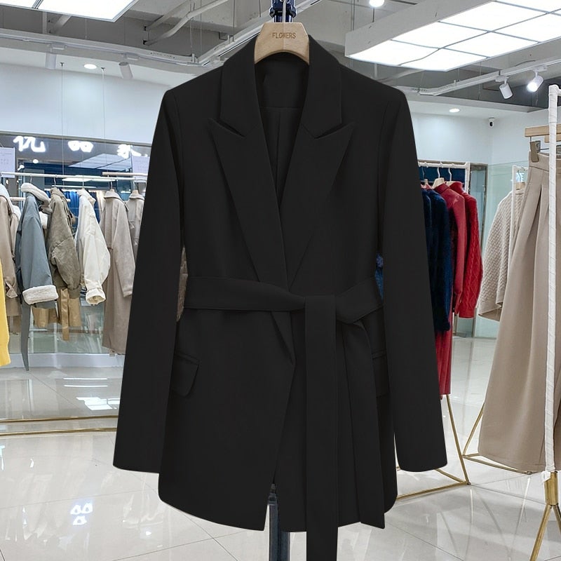 Women's long belted blazer adjustable waist structured tailored cut office smart-casual wear