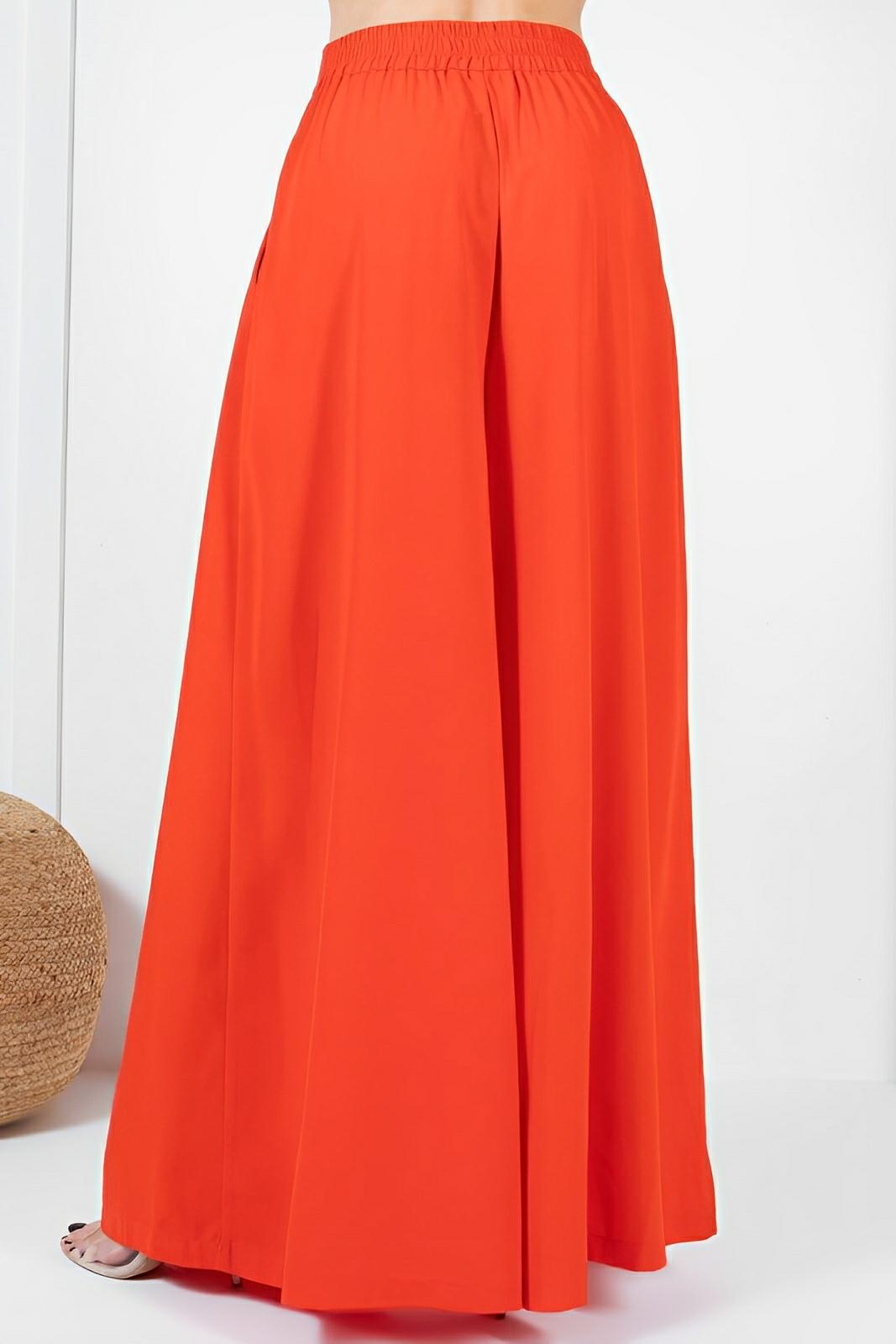 Women's solid wide-leg pleated pants flowy silhouette large hem comfortable casual chic