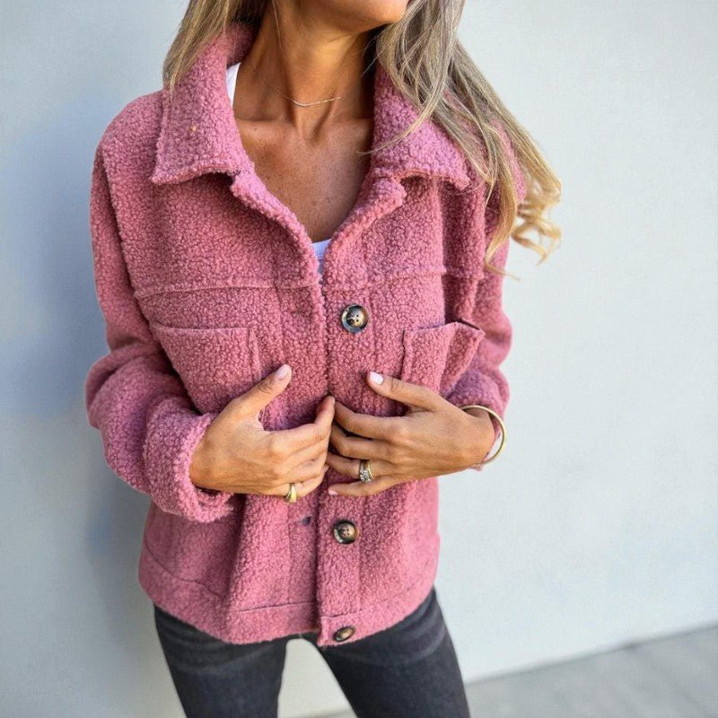 Lea loose fit wool jacket with button closure and chest pockets, soft-lined everyday layer