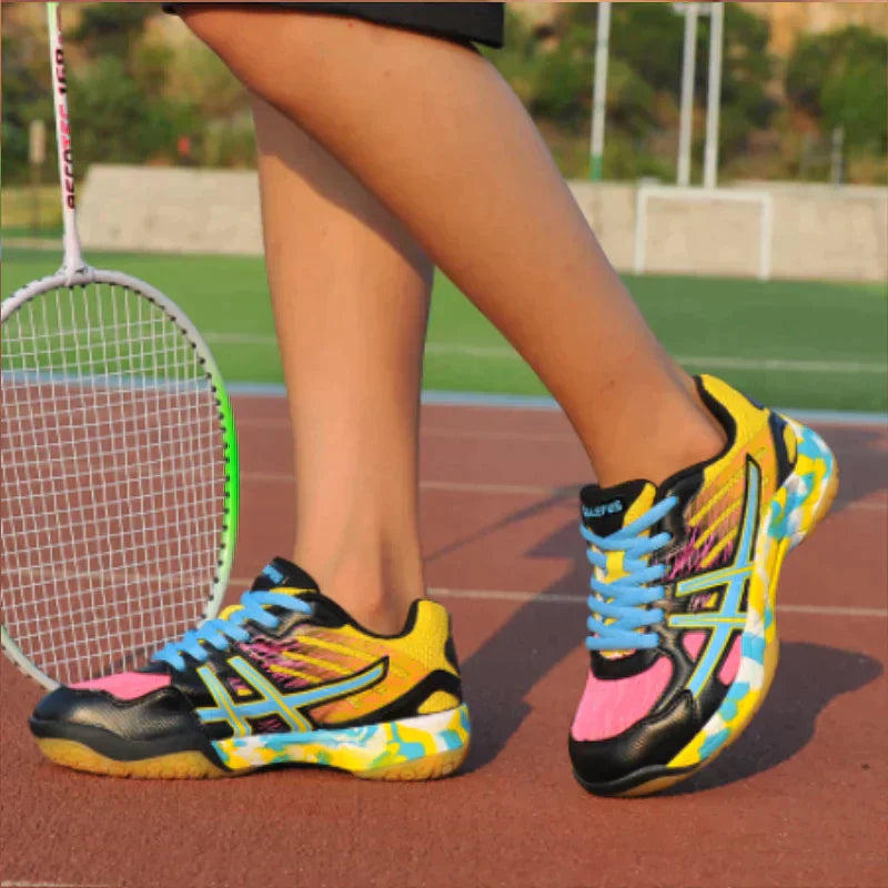Lightweight breathable training sneakers in dynamic colorway with ultra-light sole for active athletes