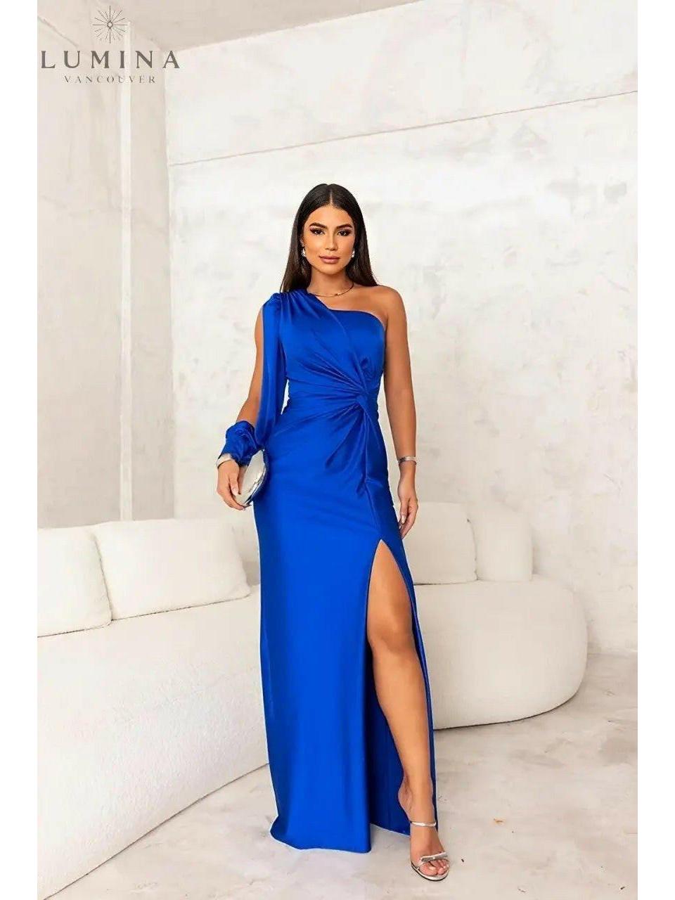 Lenoir black one-shoulder elegant dress with flowing drape and side slit for special occasions