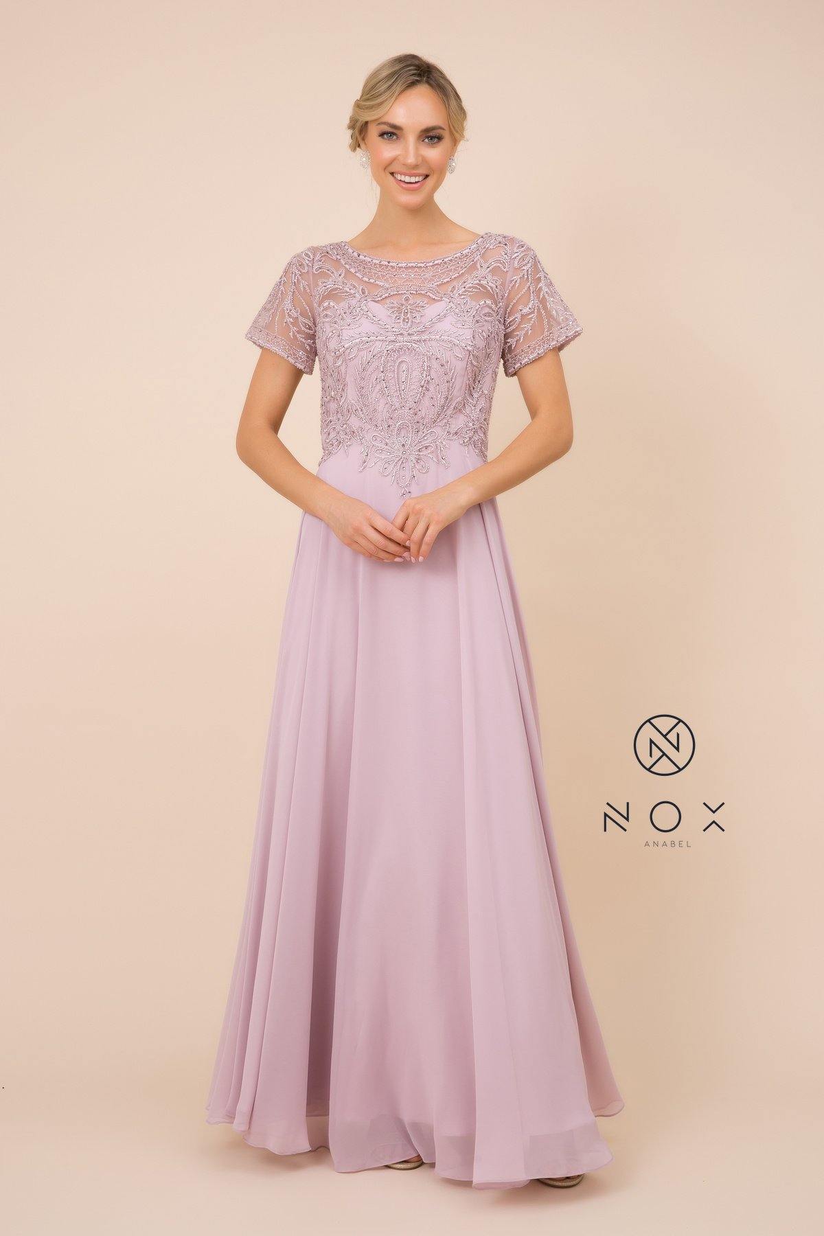 Women's floor-length chiffon A-line evening gown with beaded lace appliqué bodice formal prom dress