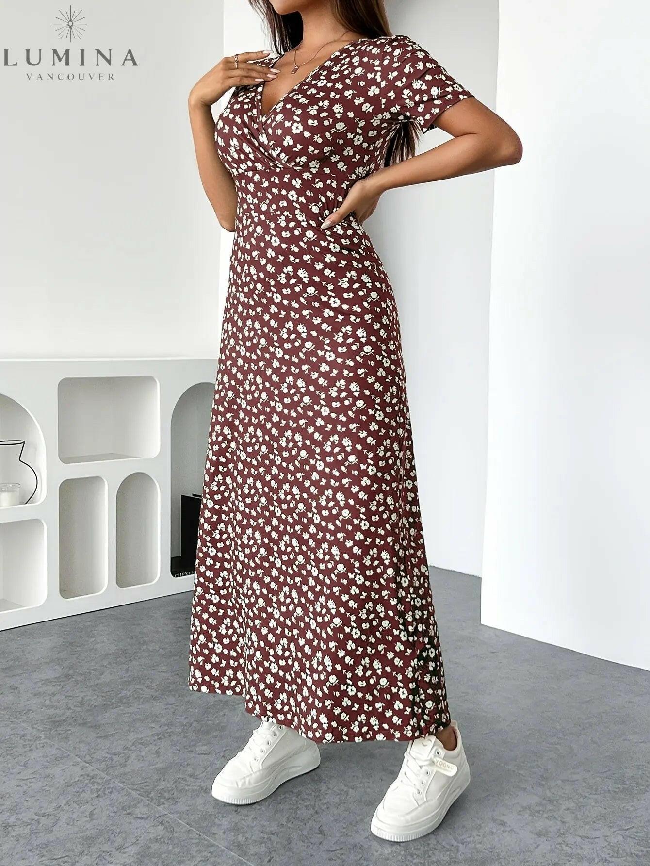 Women's floral knit peplum dress with V-neck ruched bust, elegant spring silhouette