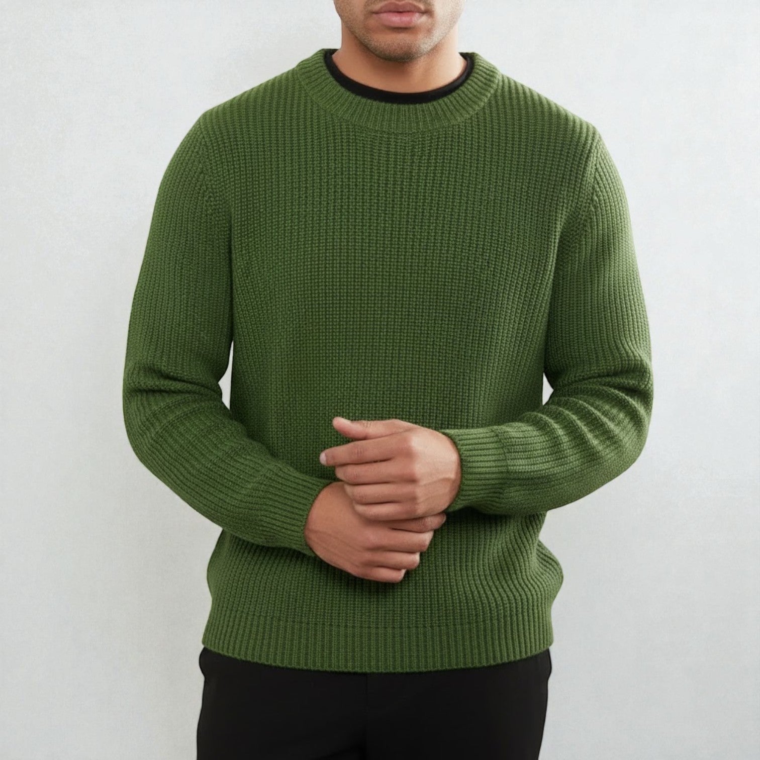 Men's wool knit crew neck sweater regular fit fine texture natural warmth soft premium fabric