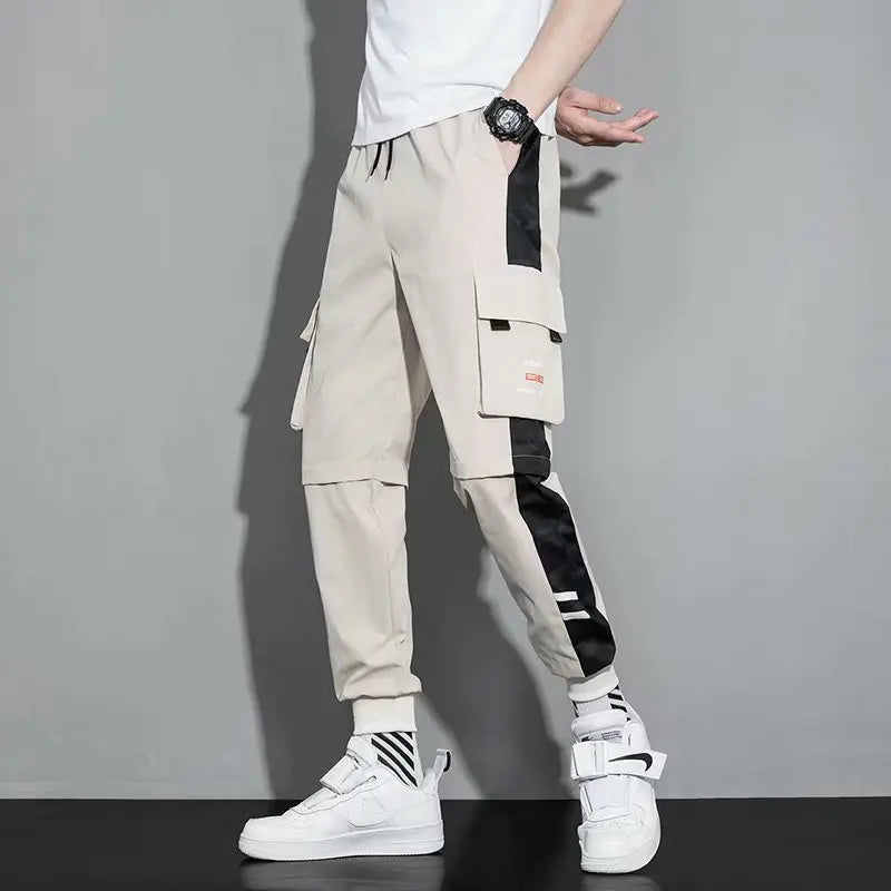 Men's wide-leg cargo pants streetwear hip hop style with rugged workwear design for everyday comfort
