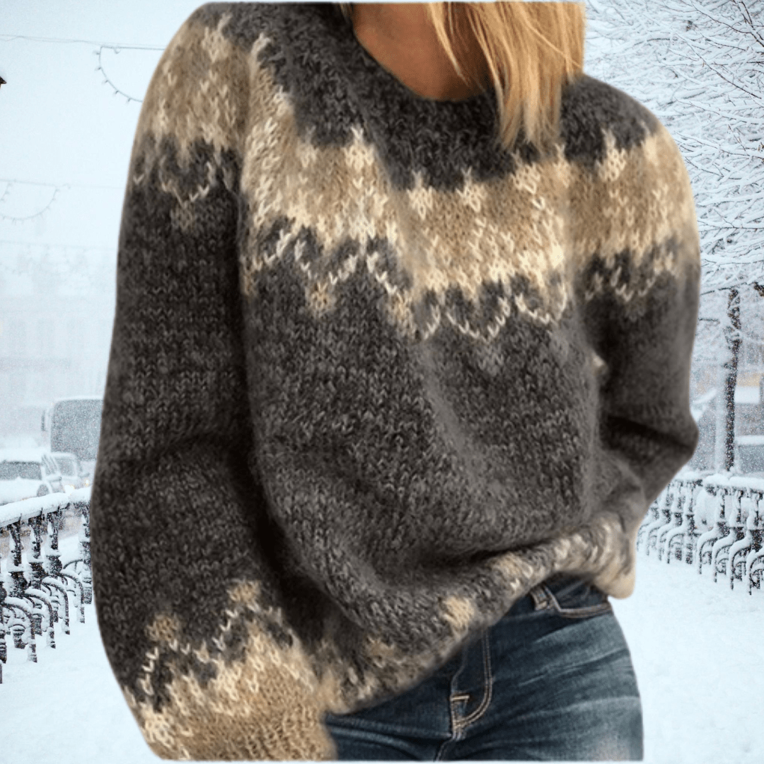 Women's wool blend oversized knit sweater with round neck and cozy Nordic pattern