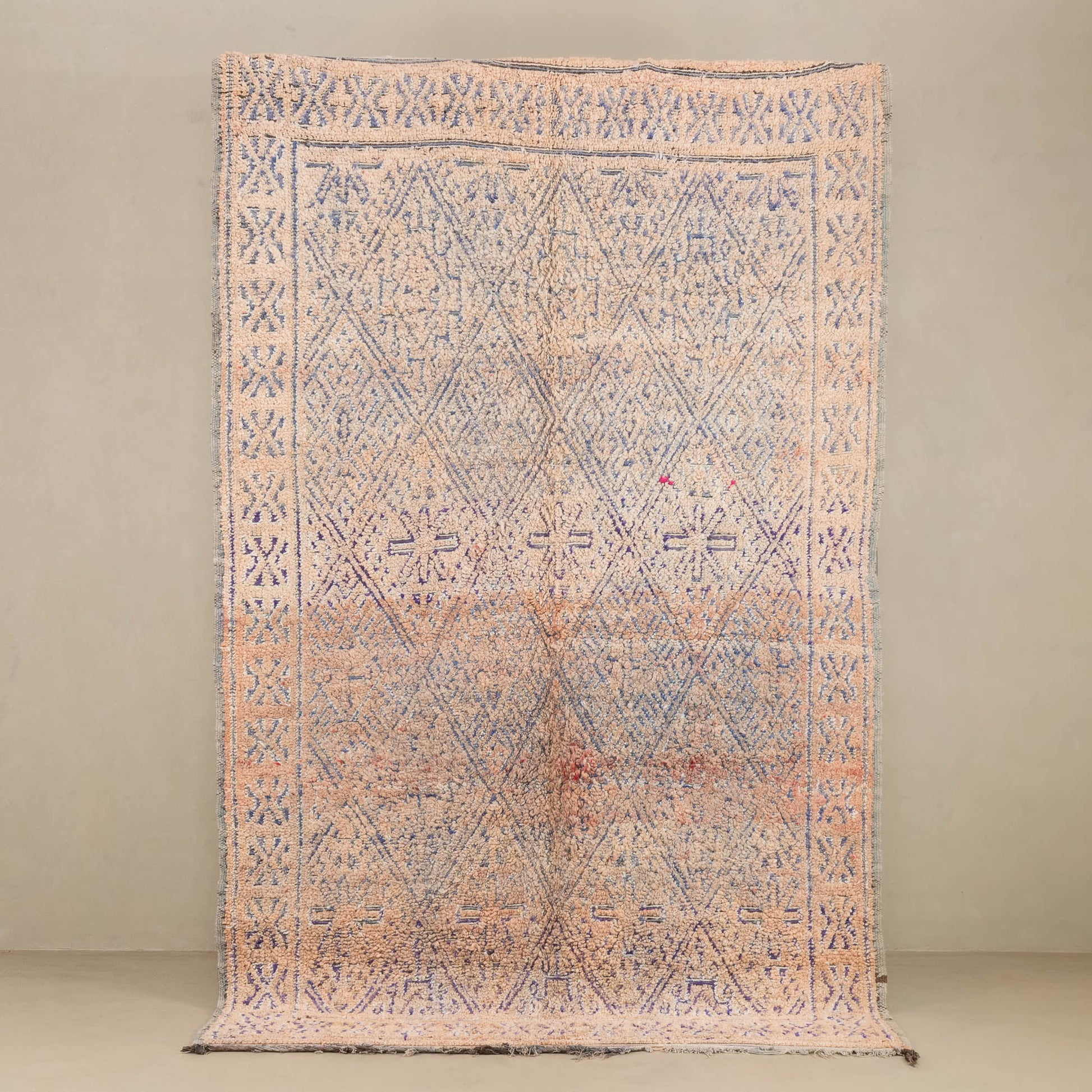 Nassil - vintage beni mguild rug - Urbann-Vibe