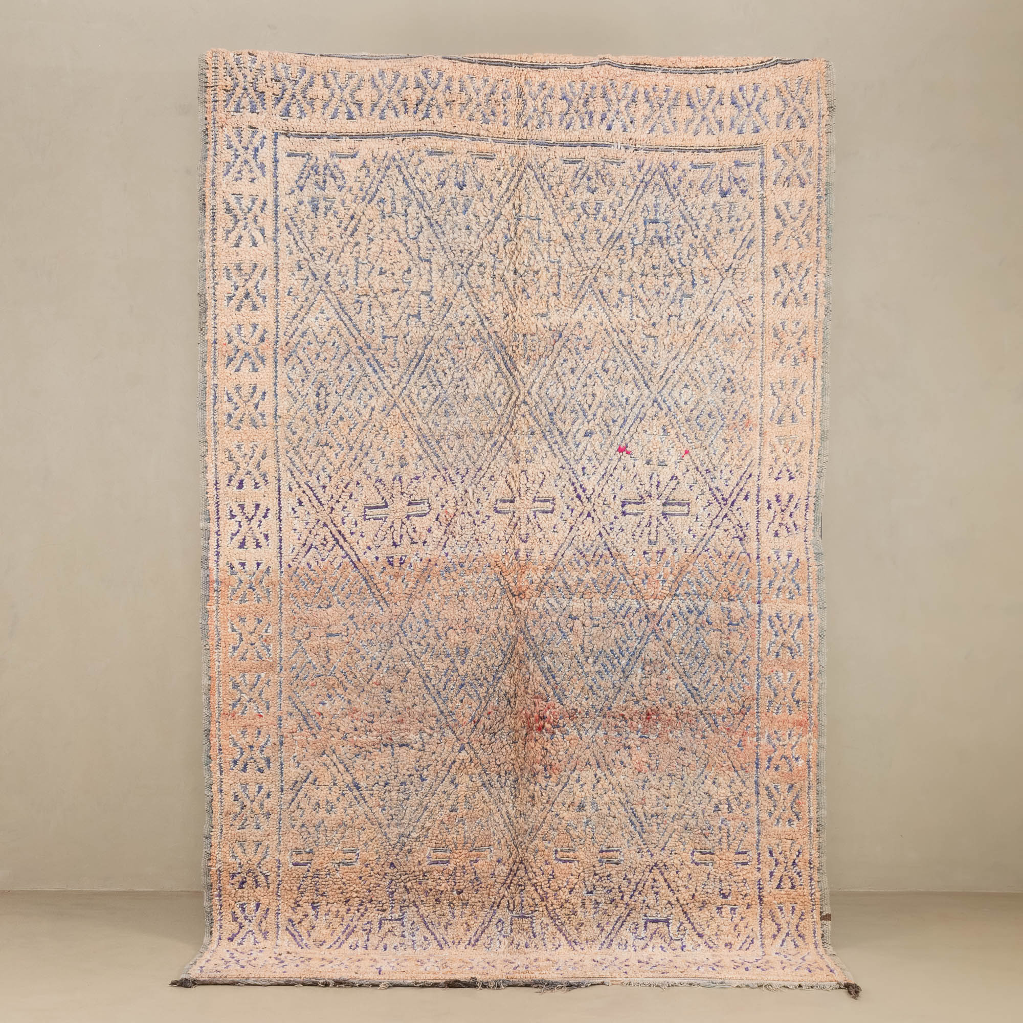 Nassil - vintage beni mguild rug - Urbann-Vibe