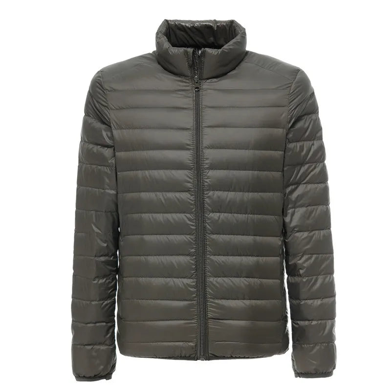 Men's lightweight packable puffer jacket water-resistant navy blue quilted outdoor winter coat