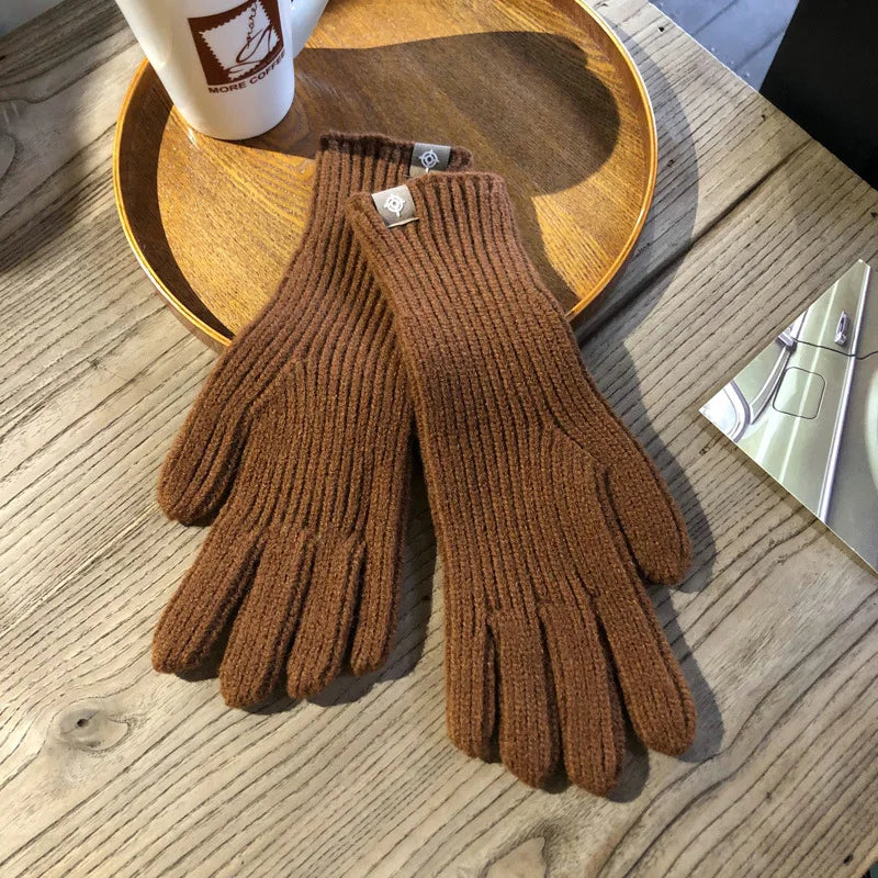 Women's Nina knitted gloves cotton blend one size fits all elegant winter accessory in trendy colors