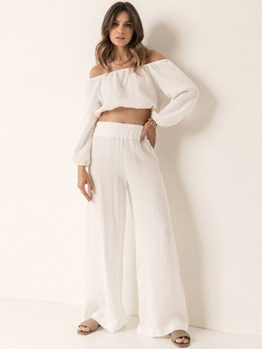 Elegant off-shoulder draped two-piece set with long sleeves and pants for women's eveningwear