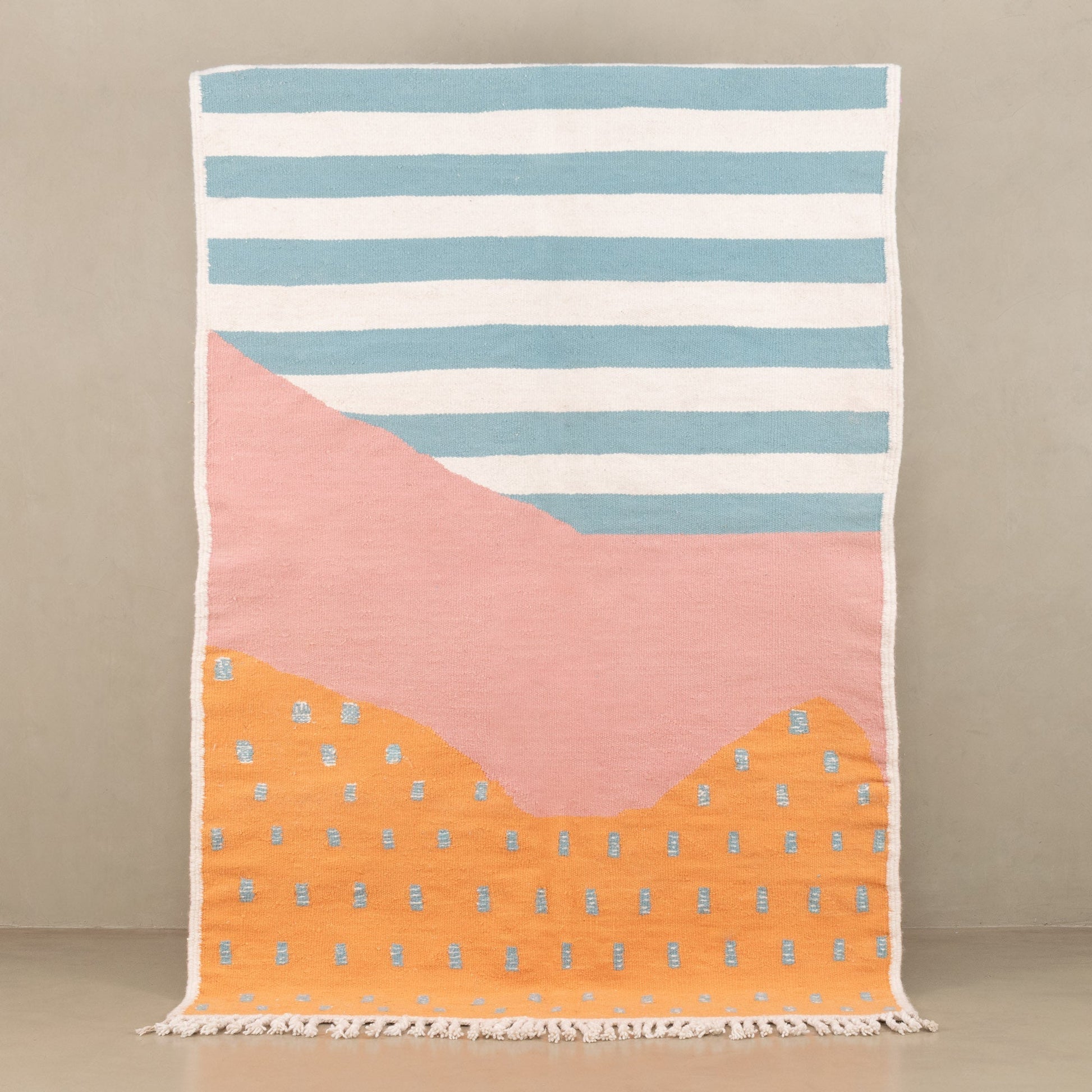Ouraida - taznakht kilim rug - Urbann-Vibe