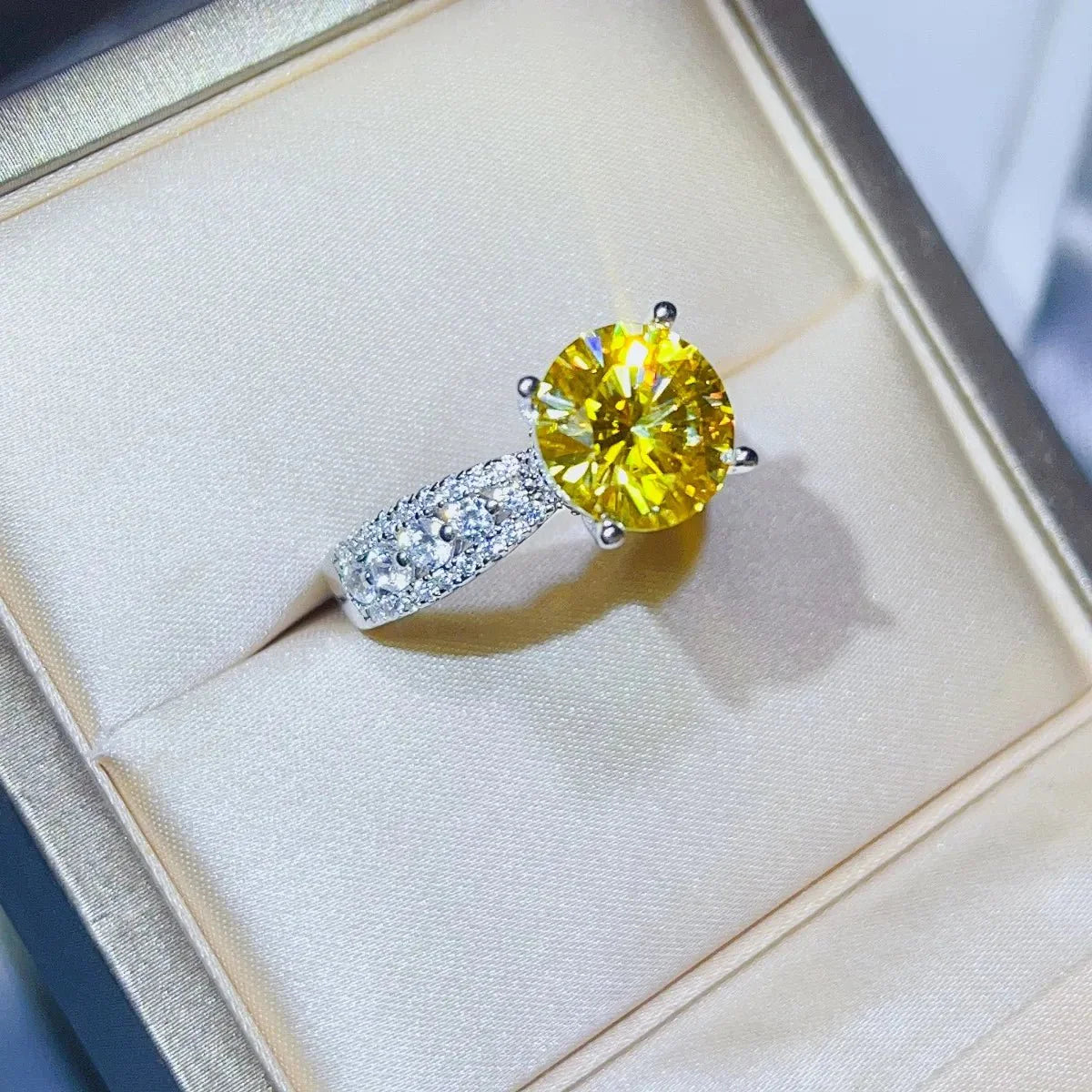 3-carat moissanite radiant cut ring platinum plated sterling silver brilliant sparkle bridal