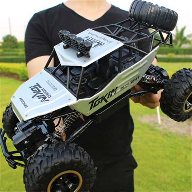 1/10 scale 4x4 RC monster truck off-road remote control car high performance all terrain