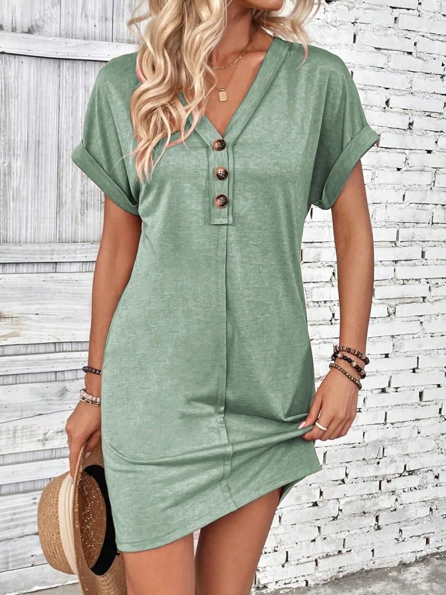 Women's quarter-button V-neck short sleeve dress with adjustable neckline, modern versatile fit