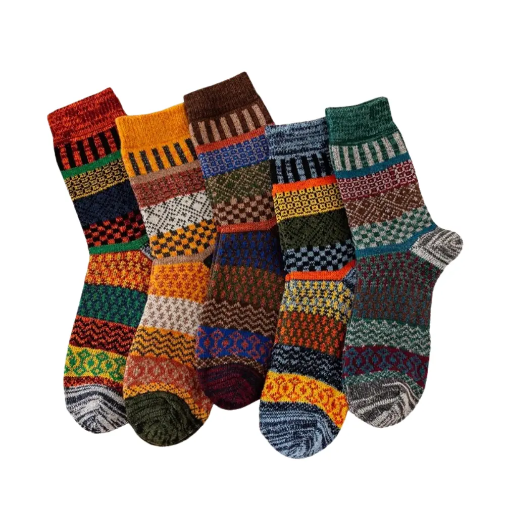 Men's thick sheep wool winter socks retro colorful patterned design for warmth and snow boot comfort