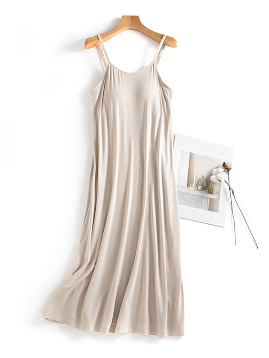 Seamless scoop neck midi cami dress with built-in bra, sleek modern silhouette for women