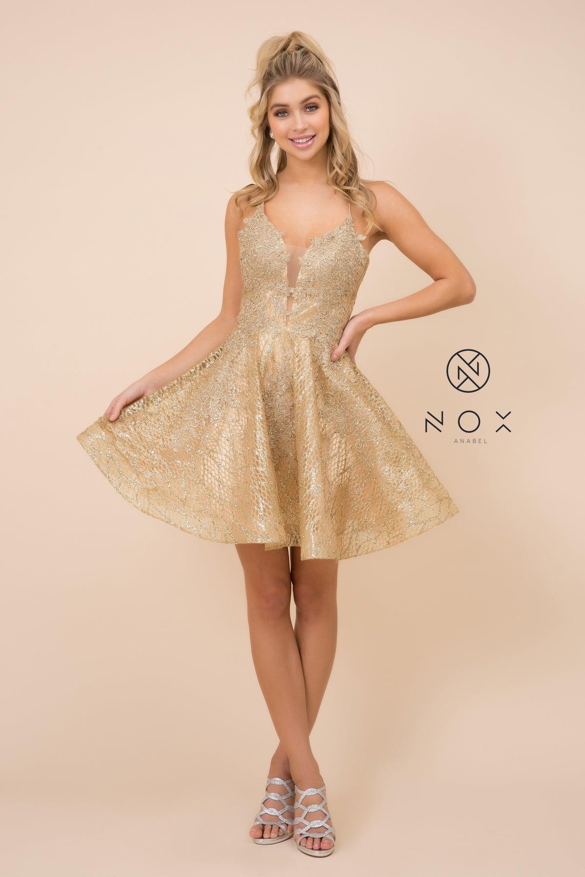 Short sleeveless prom dress with plunging sweetheart neckline, backless lace-up metallic skirt, knee length