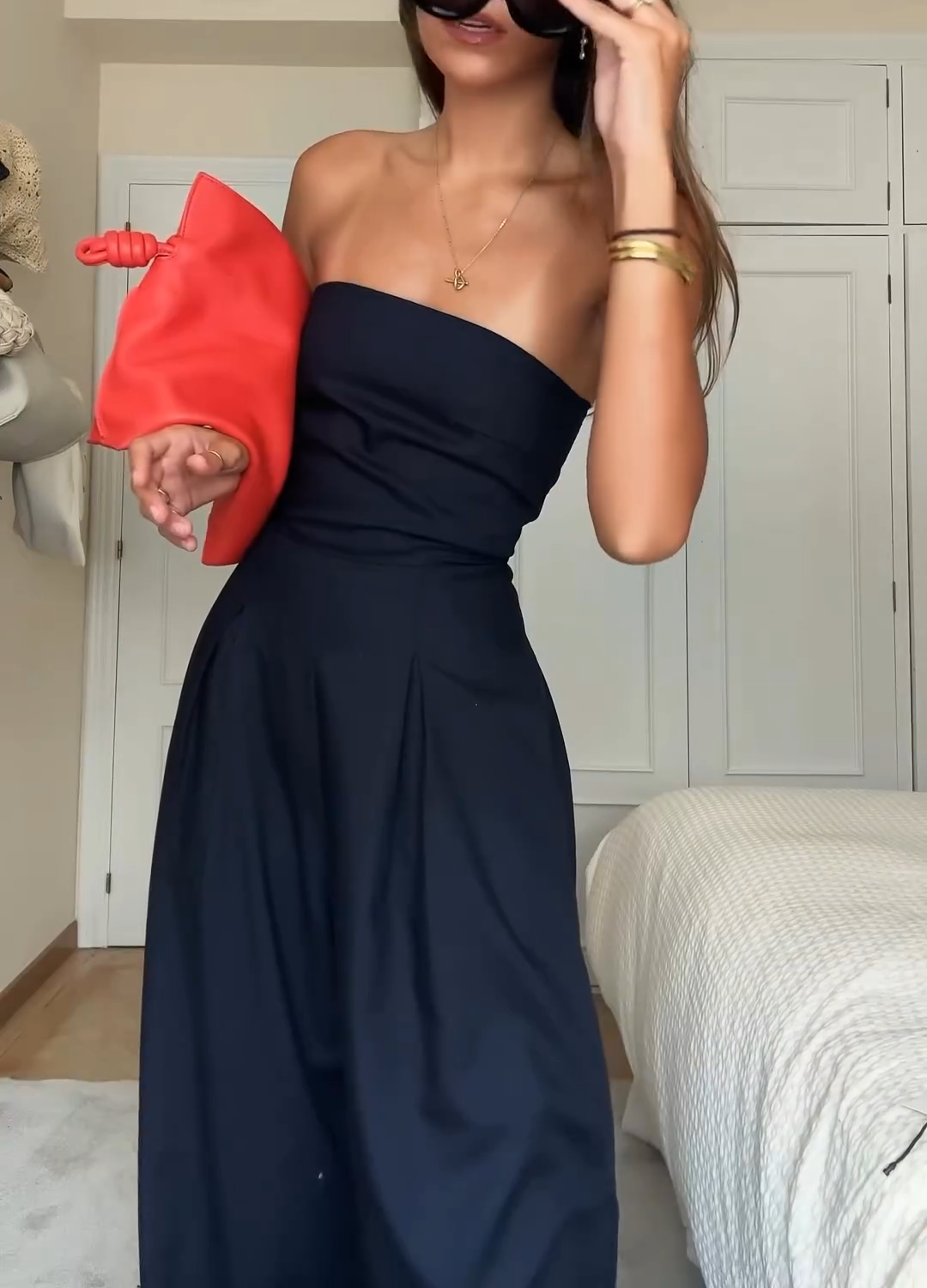 Women's strapless relaxed-fit jumpsuit with elegant clean neckline for all-day versatile wear