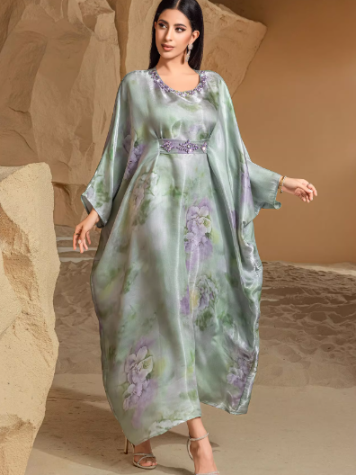 Green fruit print batwing sleeve vacation dress with relaxed silhouette for all-day comfort