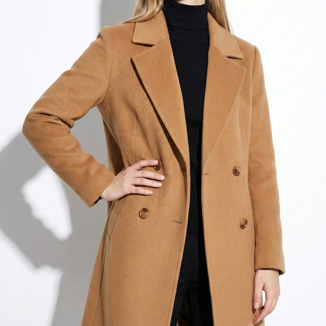 Women's long straight-cut cotton coat elegant winter silhouette refined minimalist style all-day comfort