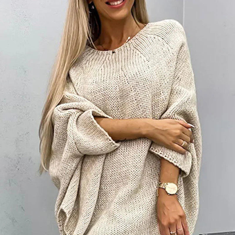 Women's chunky knit oversized sweater thigh-length cut soft yarn casual cozy style